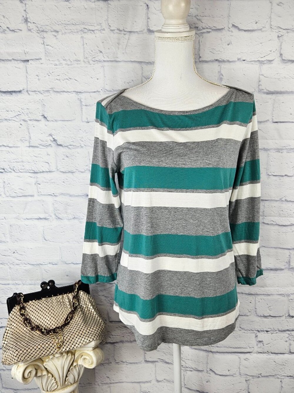Liz Claiborne Size Medium Green/Gray/White Striped 3/4 Sleeve Boat Neck  Top EUC